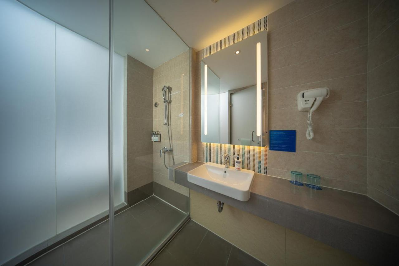 Holiday Inn Express Shanghai Pujiang By Ihg Buitenkant foto