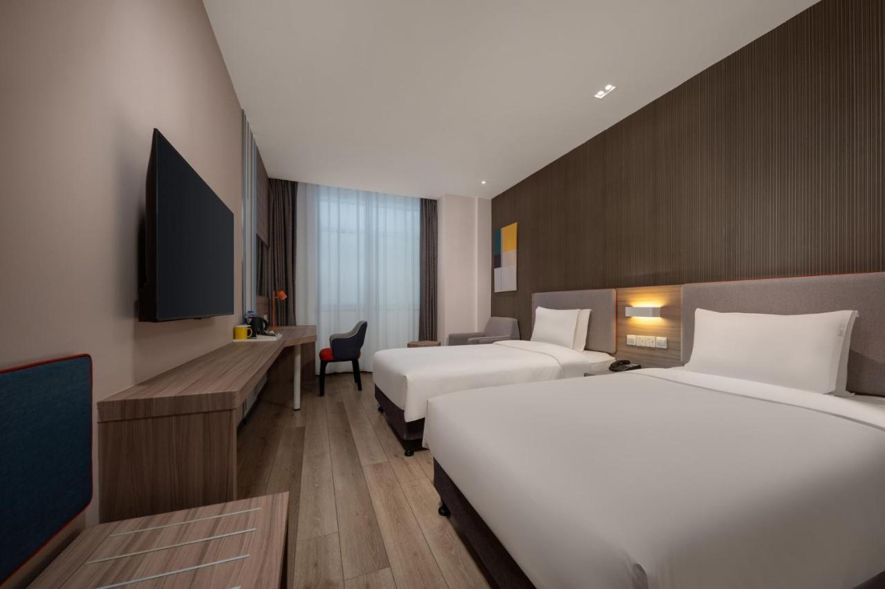Holiday Inn Express Shanghai Pujiang By Ihg Buitenkant foto