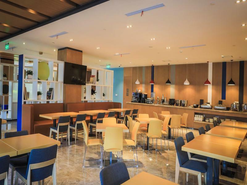 Holiday Inn Express Shanghai Pujiang By Ihg Buitenkant foto
